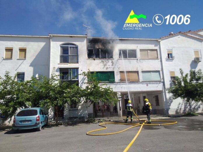 Desalojo-de-Vecinos-en-Almagro-por-Incendio-en-un-Edificio.jpg