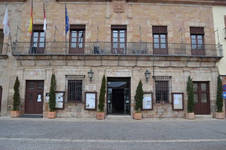 Almagro despide a Mauricio Fernández Garza, impulsor del patrimonio cultural local