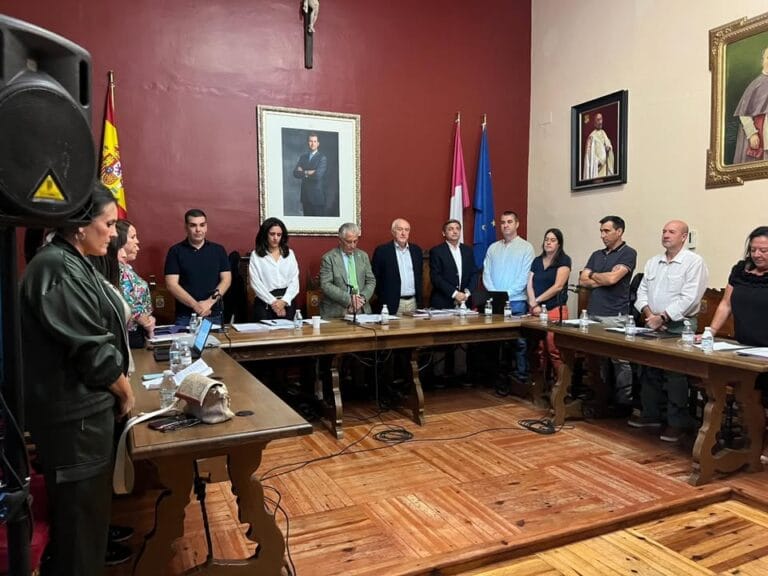 Almagro aprueba presupuesto 2026 y solicita convenio con RSU