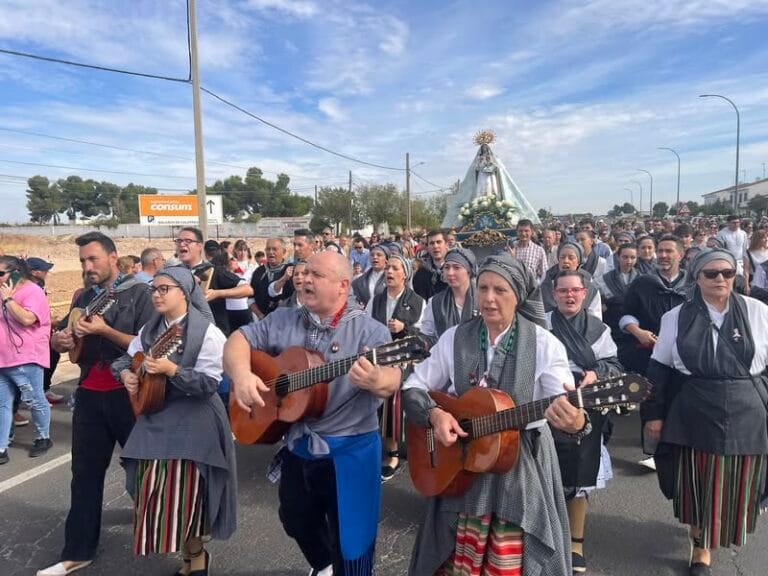 Almagro celebra el 96º aniversario de la coronación de la Virgen de las Nieves.
