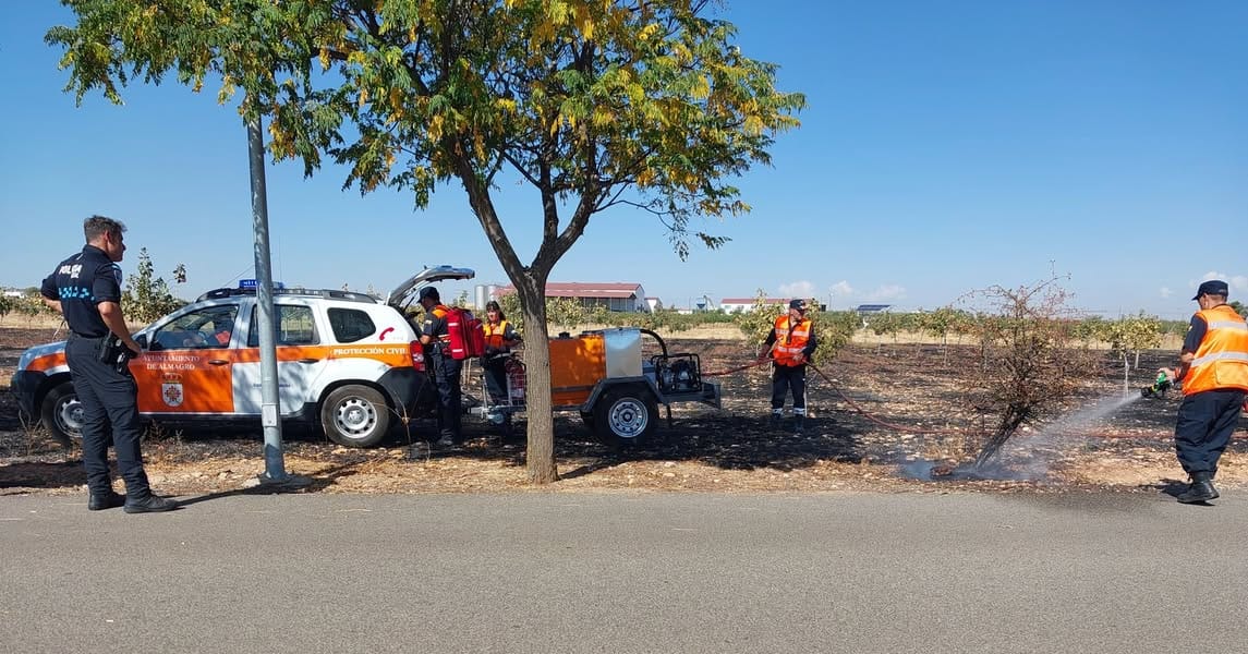Intervención Rápida Controla Incendio en Finca Rústica en Almagro