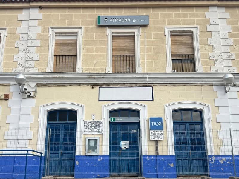 Inician las obras de modernización en la estación de tren de Almagro - 583906561 907300314957316 5764425626994907227 n