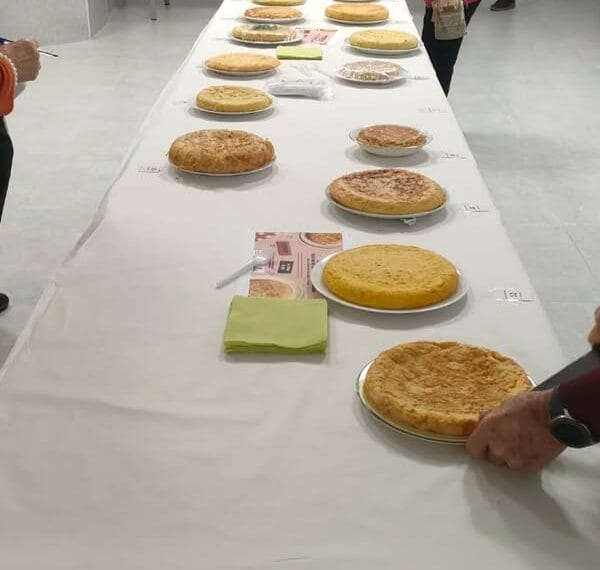 Concurso de Tortillas del Centro de Mayores de Almagro: Gran Éxito y Buen Ambiente