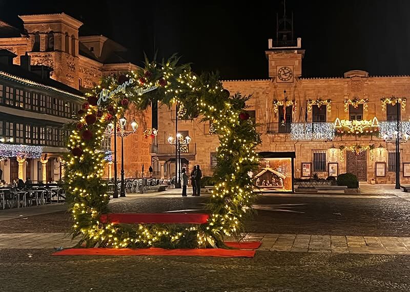 Almagro enciende la Navidad 2025 con arte y sostenibilidad