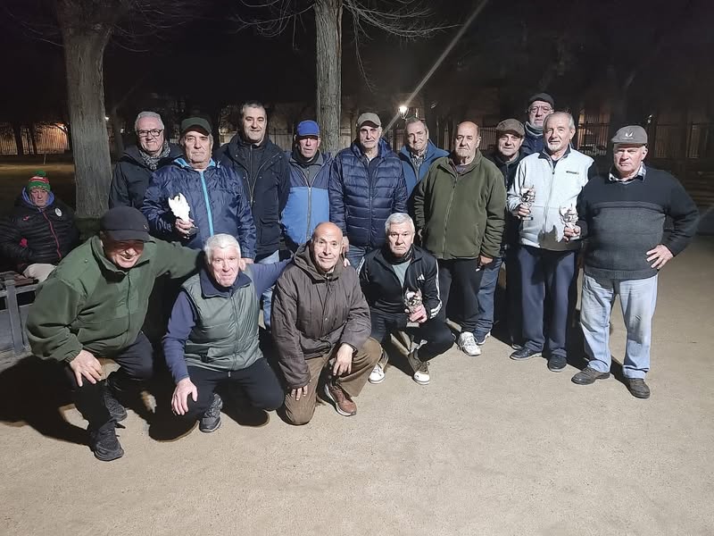 Campeonato de Petanca en Almagro: Miguel Paz y Francisco Parras ganan el torneo navideño 1 Campeonato de Petanca en Almagro: Miguel Paz y Francisco Parras ganan el torneo navideño - 610554017 18235966624305421 4524392378722285890 n