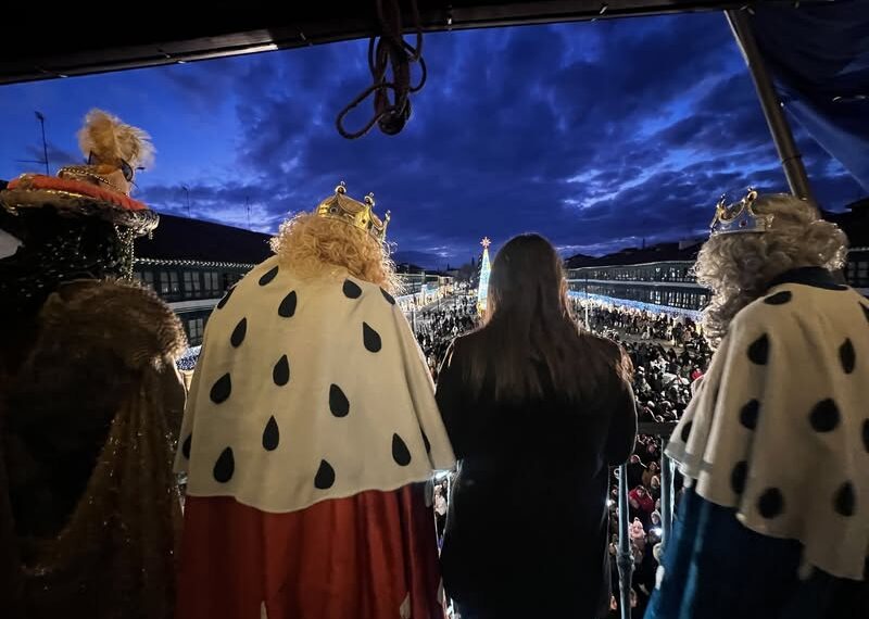Almagro cierra una mágica Navidad con la visita de los Reyes Magos