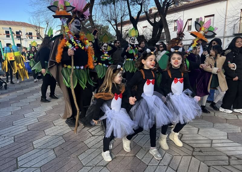 Almagro da la bienvenida al Carnaval 2026 con sol, ritmo y mucho humor