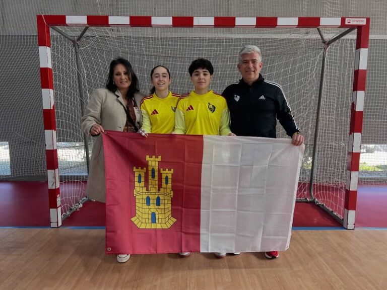 Doble bronce para el fútbol sala femenino de Almagro en el Campeonato de España