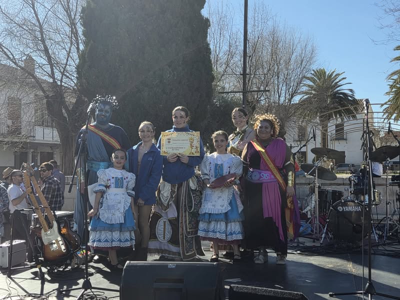 Desfile de Carrozas y Comparsas en Almagro: Imágenes de la Entrega de Premios 1 Desfile de Carrozas y Comparsas en Almagro: Imágenes de la Entrega de Premios - 641177271 983949280625752 502679119683043323 n