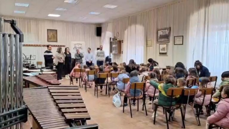 Semana Cultural en la Escuela Pablo Molina: Música y Talleres Educativos para Todos
