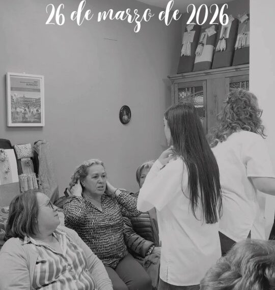 Finaliza con éxito el ciclo de talleres de Fisioterapia para encajeras en Almagro.