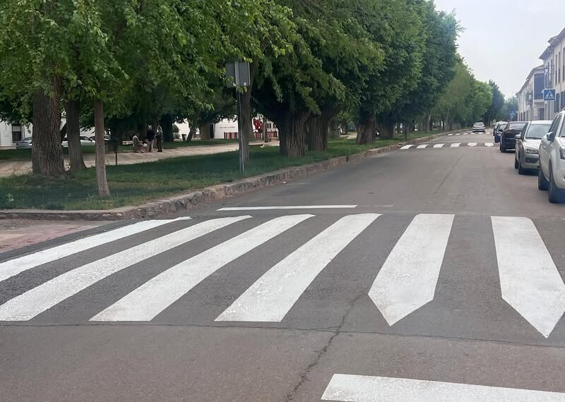 Mejoras Viales en Almagro: Nuevos Pasos Peatonales y Señalización