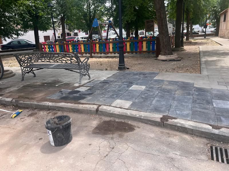 Mejoras en el entorno de la ermita de San Juan aseguran acceso y seguridad - 680701877 1034605255560154 7938049341546804549 n