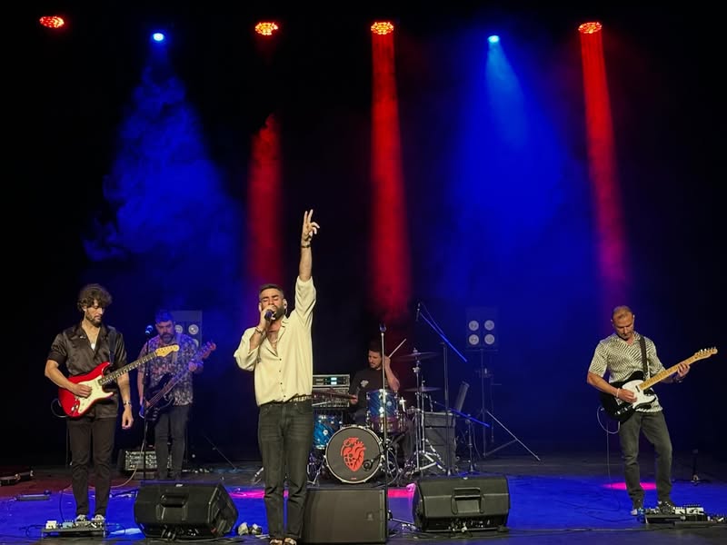Vuelo Fidji emociona en Almagro con un concierto vibrante en el Teatro Municipal - 718251222 18254466682305421 958051941165782923 n