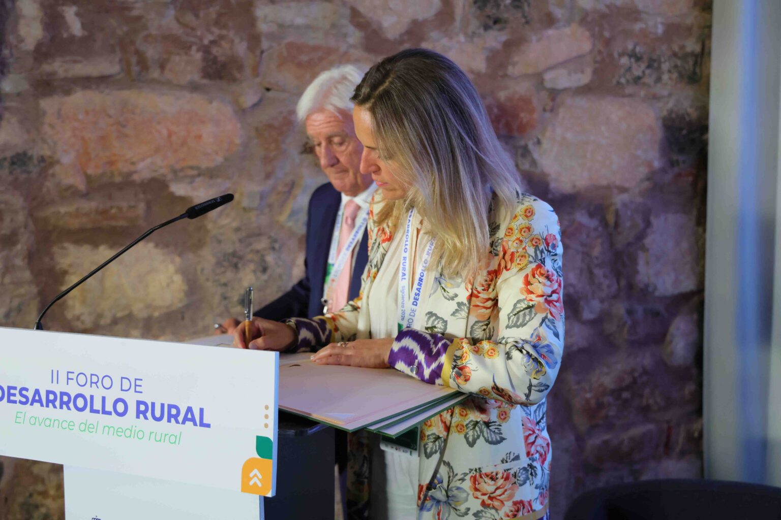 María Jesús Merino Solicita en Sigüenza una Ley que Refleje la Realidad de los Pequeños Municipios Rurales 3 María Jesús Merino Solicita en Sigüenza una Ley que Refleje la Realidad de los Pequeños Municipios Rurales